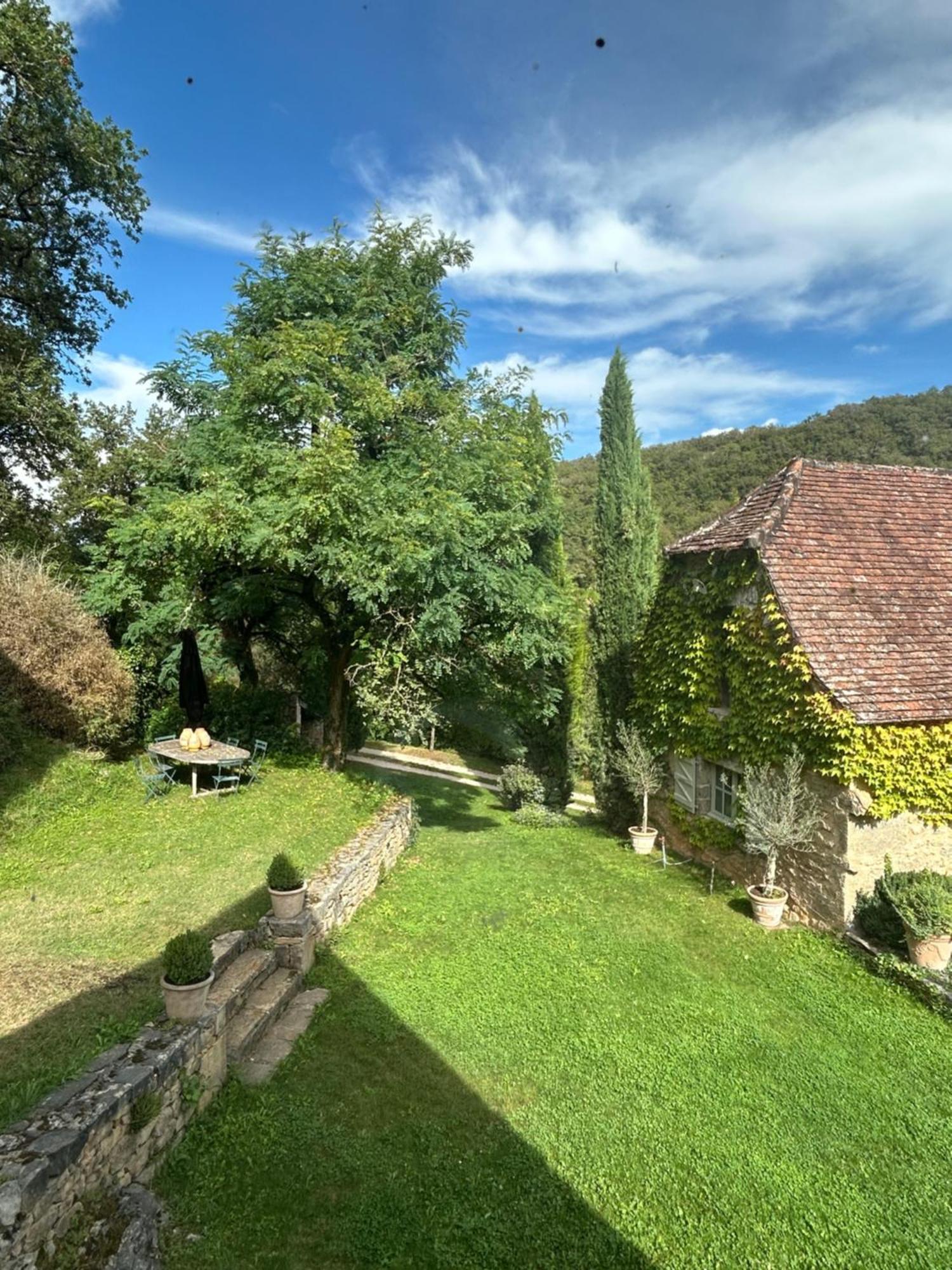 Le Mas De Laval Saint-Cirq-Lapopie Exterior photo